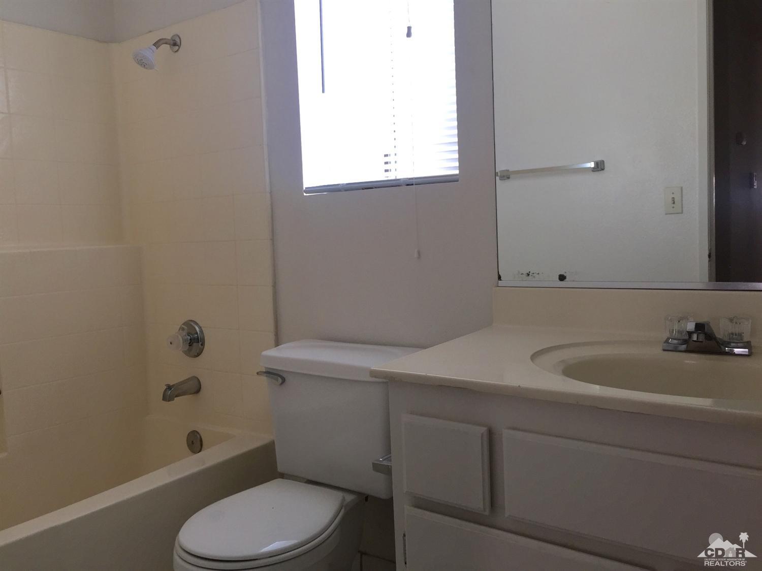 83672 Santa Fe Ct, Indio, CA 92201 photo 6