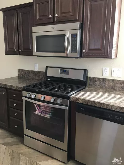 8 Diamond E Dr, Palm Desert, CA 92260 photo 6