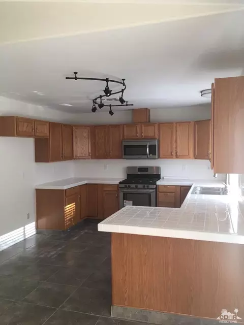 7511 Apache Trl, Yucca Valley, CA 92284 photo 9