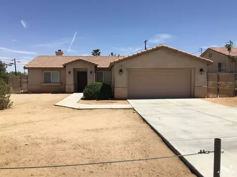 7511 Apache Trl, Yucca Valley, CA 92284 photo 1