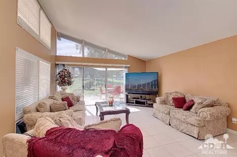 48695 Eisenhower Dr, Indio, CA 92201 photo 3