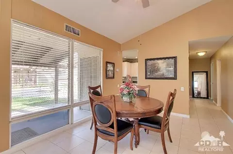 48695 Eisenhower Dr, Indio, CA 92201 photo 5