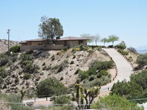 53905 Pinon Dr, Yucca Valley, CA 92284 photo 7