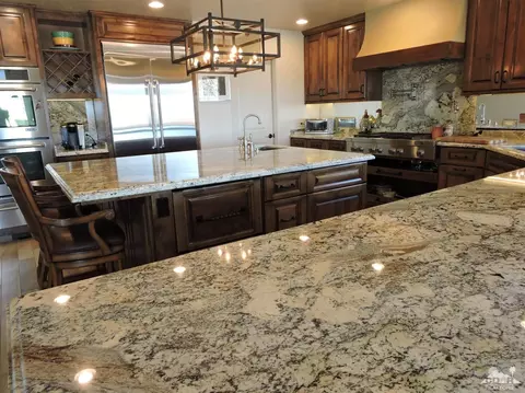 53905 Pinon Dr, Yucca Valley, CA 92284 photo 17