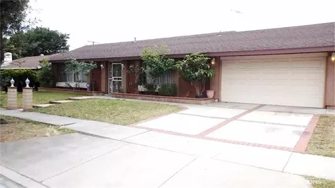 730 N Chestnut Ave, Rialto, CA 92376 photo 1