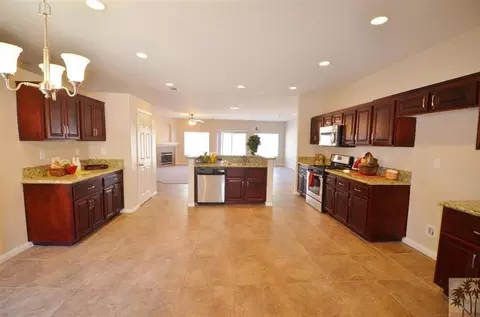83132 Broadmoor Dr, Indio, CA 92203 photo 2