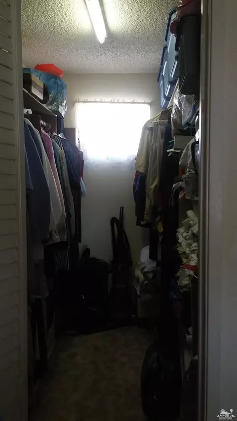 1012 Desert Manor Ave, Thermal, CA 92274 photo 9