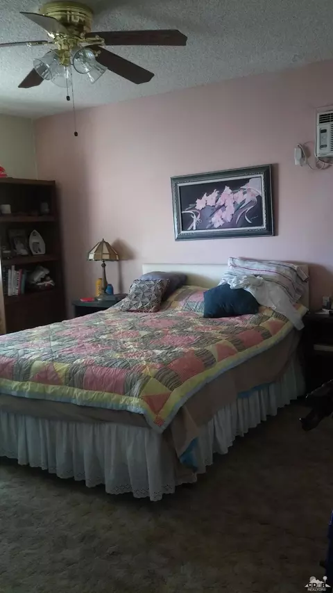1012 Desert Manor Ave, Thermal, CA 92274 photo 7
