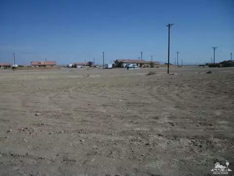 1345 Garfield Ave, Salton City, CA 92274 photo 9