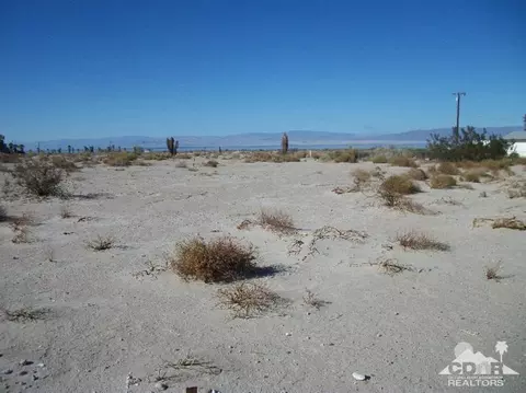 1336 Beacon Ave, Salton City, CA 92274 photo 2
