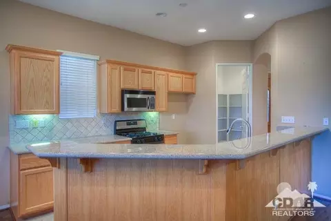 49581 Wayne St, Indio, CA 92201 photo 10