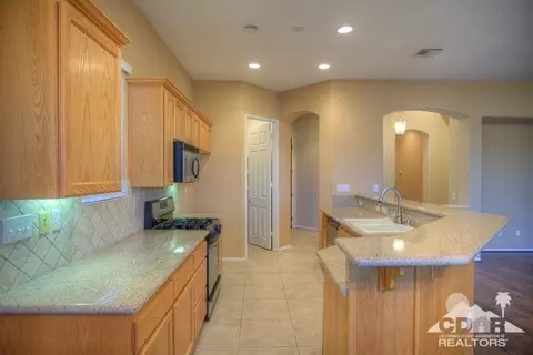 49581 Wayne St, Indio, CA 92201 photo 12