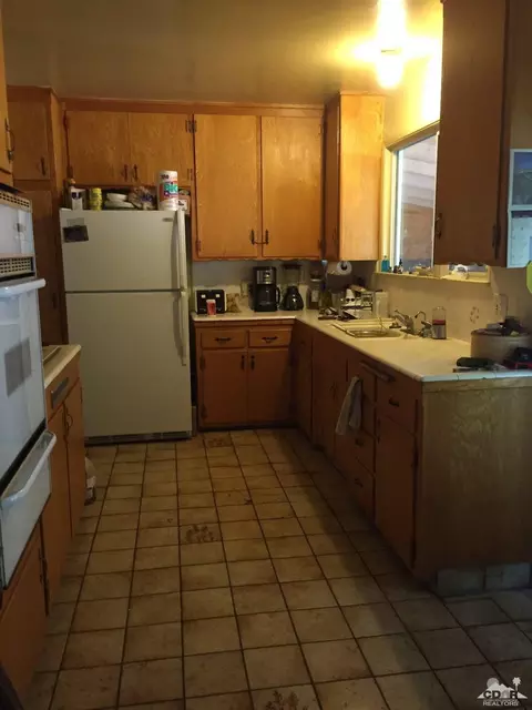 24709 Valley St, Newhall, CA 91321 photo 3