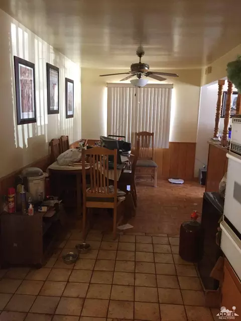 24709 Valley St, Newhall, CA 91321 photo 4