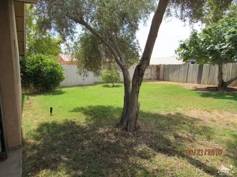 220 E Oasis St, Blythe, CA 92225 photo 11
