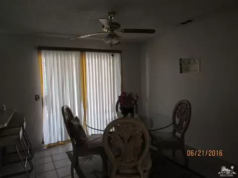 220 E Oasis St, Blythe, CA 92225 photo 2