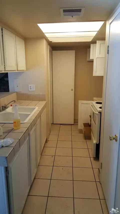 1909 Reedy Ave, Highland, CA 92346 photo 10