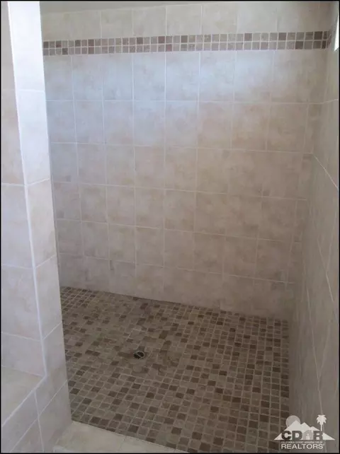 1555 Arctic Ave, Thermal, CA 92274 photo 10
