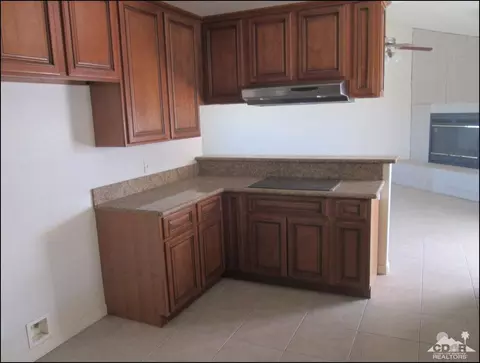 1555 Arctic Ave, Thermal, CA 92274 photo 5