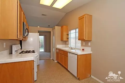 49761 Jade Way, Indio, CA 92201 photo 8