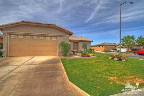 49761 Jade Way, Indio, CA 92201 photo 2