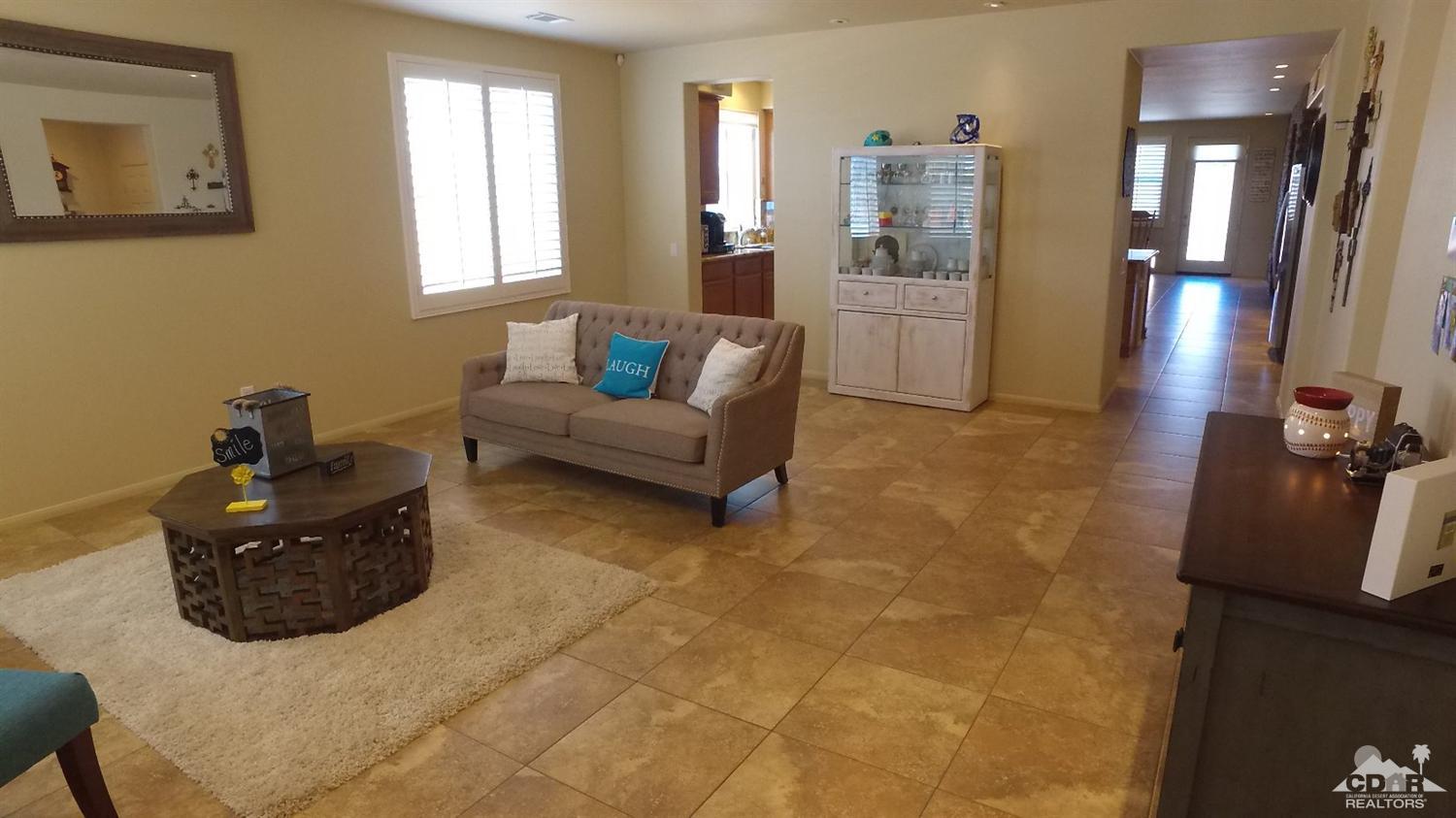 37441 Bosley St, Indio, CA 92203 photo 2