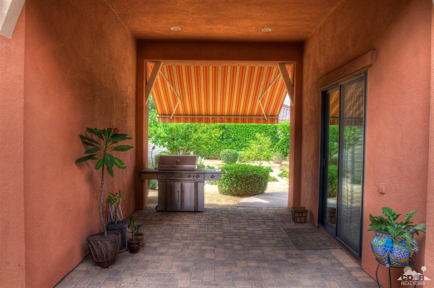 49233 Constitution Dr, Indio, CA 92201 photo 3