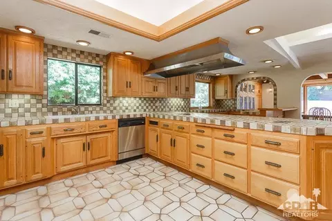 2470 San Mateo Dr, Upland, CA 91784 photo 7
