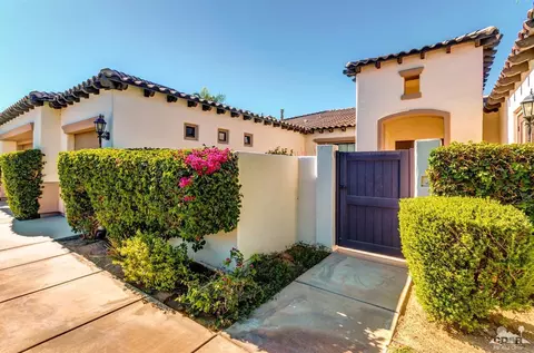 81128 Soaring Hawk Ct, Indio, CA 92201 photo 2
