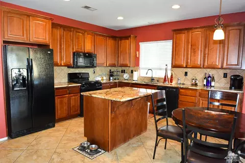 41362 Hanover St, Indio, CA 92203 photo 8