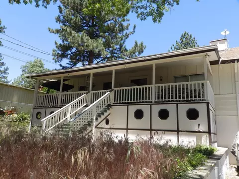 25131 Cascade Dr, Idyllwild, CA 92549 photo 4