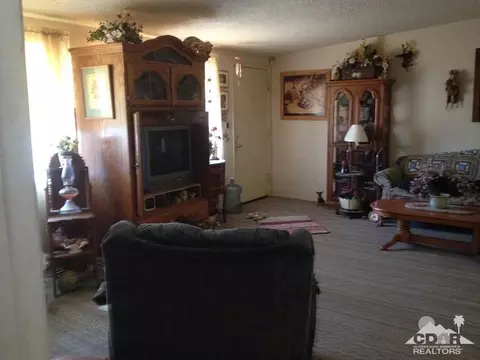 2247 Harbor Dr, Thermal, CA 92274 photo 5