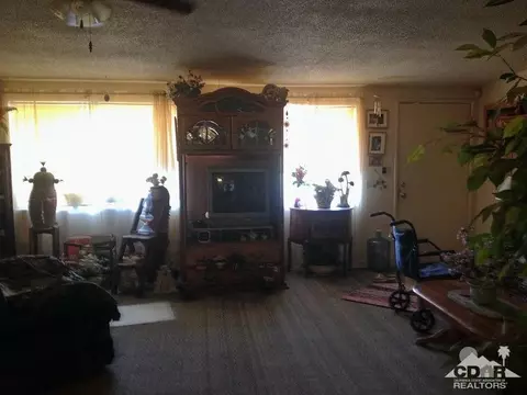 2247 Harbor Dr, Thermal, CA 92274 photo 10
