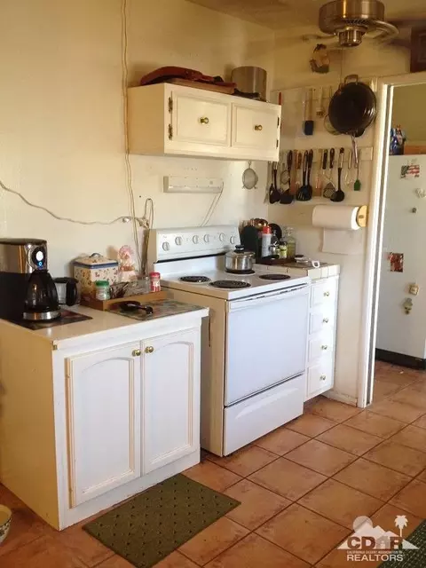 2247 Harbor Dr, Thermal, CA 92274 photo 13