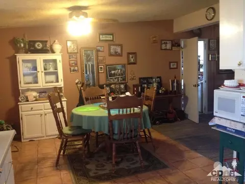 2247 Harbor Dr, Thermal, CA 92274 photo 9