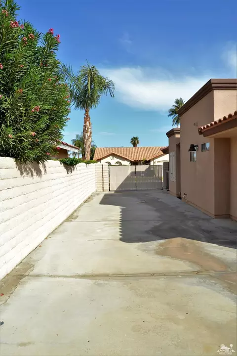 48651 Hepburn Dr, Indio, CA 92201 photo 41