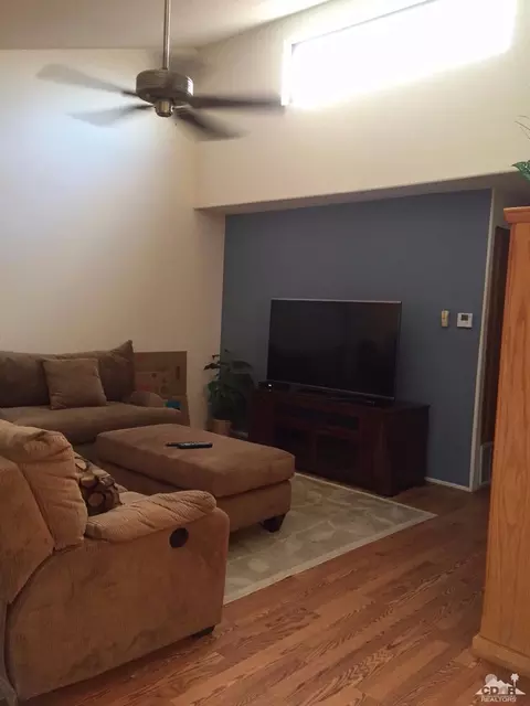 49304 Wayne St, Indio, CA 92201 photo 14