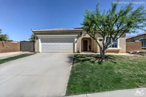 83236 Braid Ct, Indio, CA 92203 photo 2