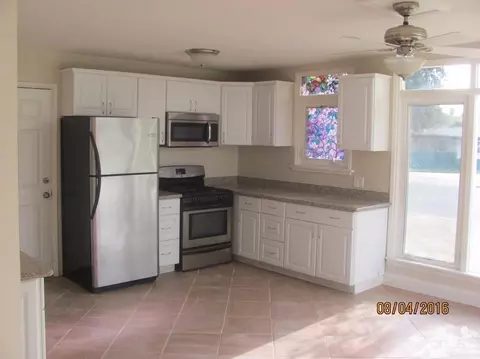 45271 Palm St, Indio, CA 92201 photo 7