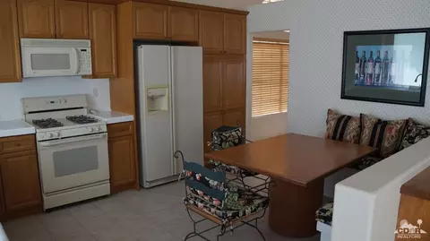 269 Corte Bella, Palm Desert, CA 92260 photo 7