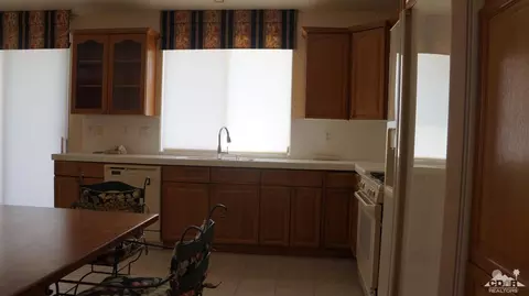 269 Corte Bella, Palm Desert, CA 92260 photo 9