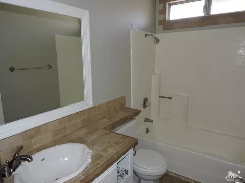 7946 Palm Ave, Yucca Valley, CA 92284 photo 21