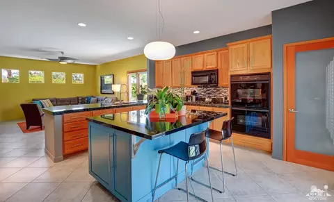 78875 Via Trieste, La Quinta, CA 92253 photo 2