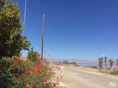 3863 Palm Dr, Thermal, CA 92274 photo 1