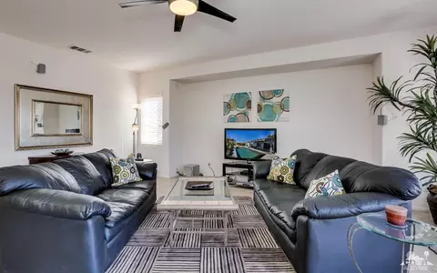 83155 Greenbrier Dr, Indio, CA 92203 photo 4