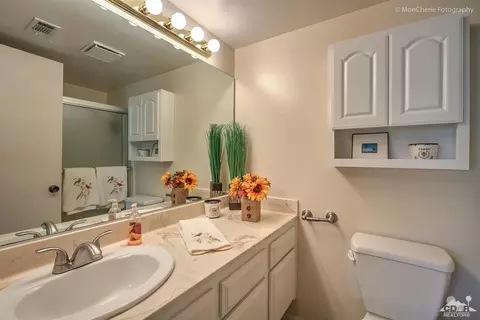 49156 Eisenhower Dr, Indio, CA 92201 photo 16