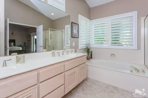 79200 Canterra Cir, La Quinta, CA 92253 photo 16