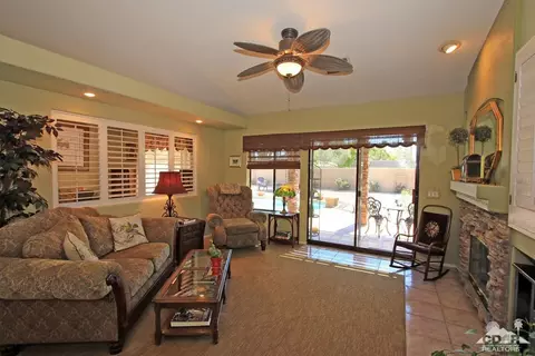 62 Sutton Pl E, Palm Desert, CA 92211 photo 7