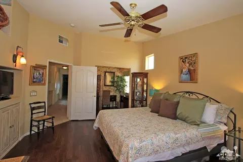 62 Sutton Pl E, Palm Desert, CA 92211 photo 23