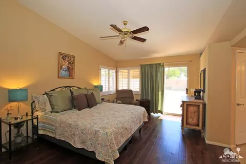 62 Sutton Pl E, Palm Desert, CA 92211 photo 24